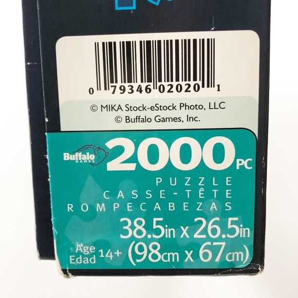 Buffalo Games "St Basil's Cathedral" Jigsaw Puzzle 2000 pc -- 38.5"x26.5" - Picture 2 of 4